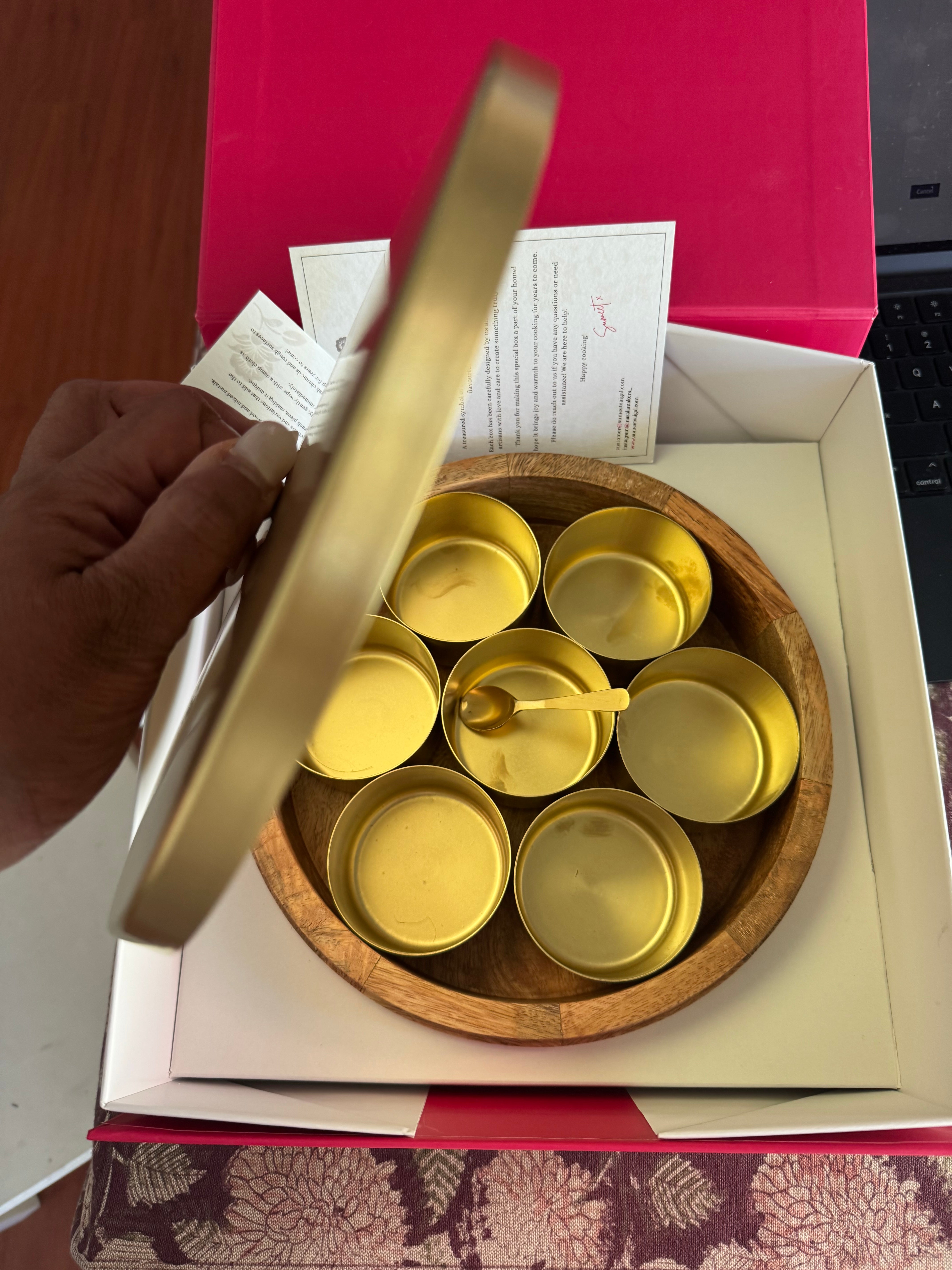 Statement Masala Daani